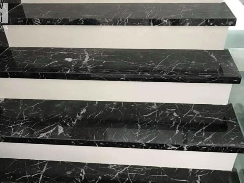 hsstone.vn cau thang da hoa cuong den tia chop 31