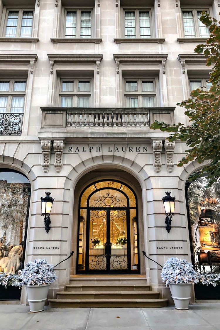 Khách sạn Ralph Lauren ở Châu Âu sử dụng đá Moca Limestone trong thi công mặt tiền