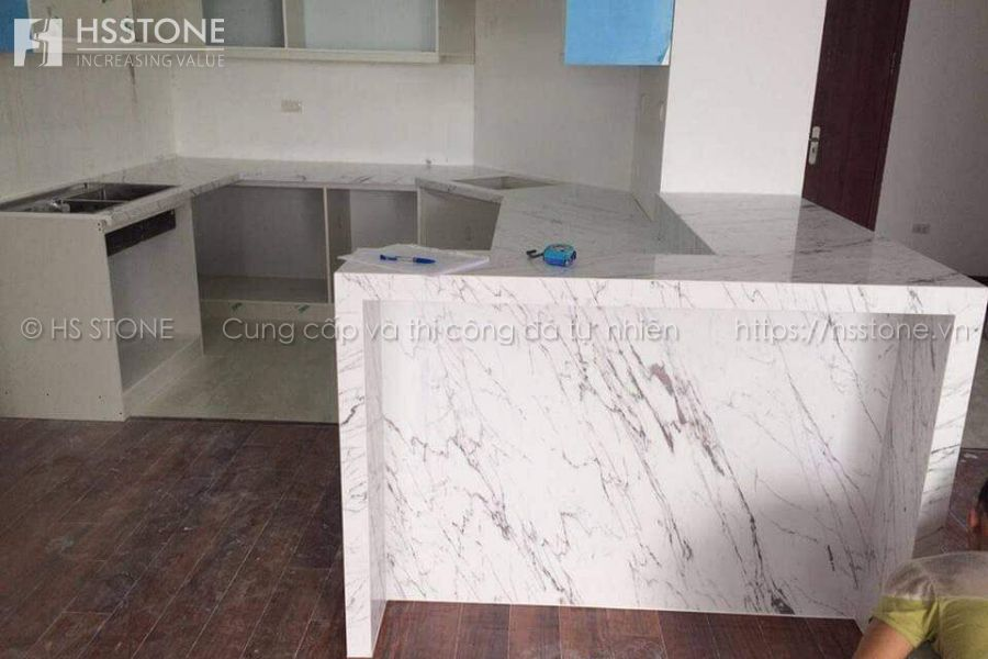 Tham khảo ngay các mẫu đá bàn bếp màu trắng ấn tượng nhất hiện nay trong bài viết dưới đây