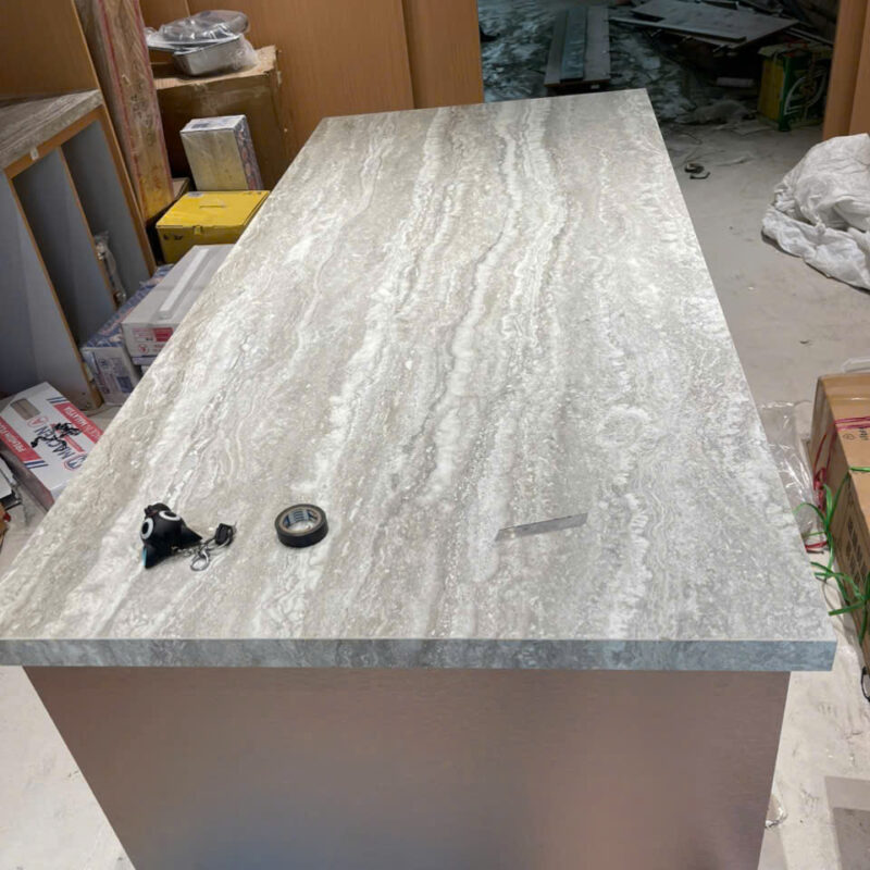 hinh anh thuc te da traventino grey 1