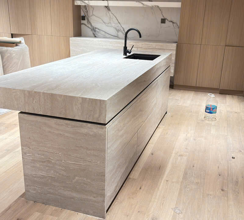 hinh anh thuc te traventino sand 15