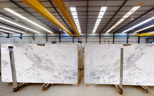 Đá Marble màu trắng là gì