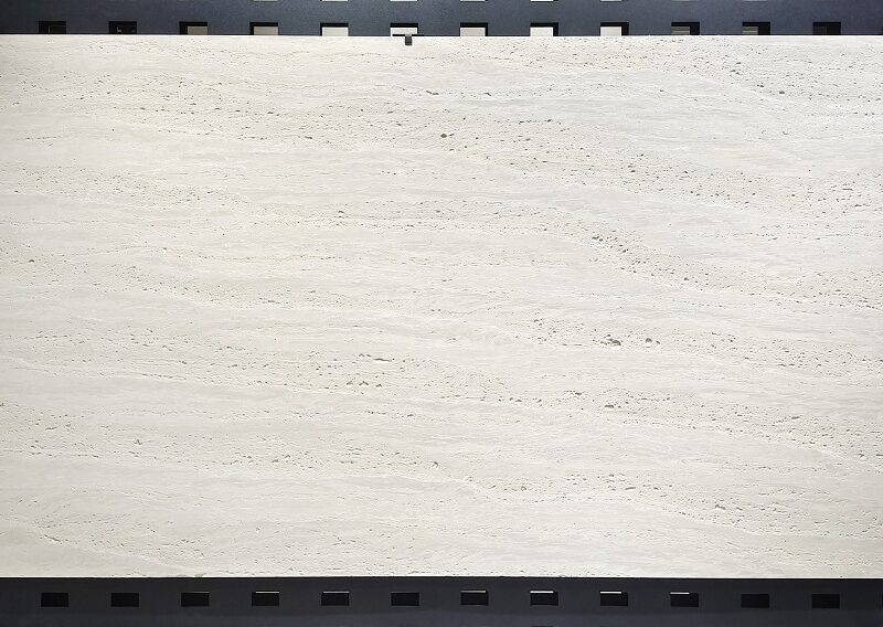 gach travertine light grey glossy 23