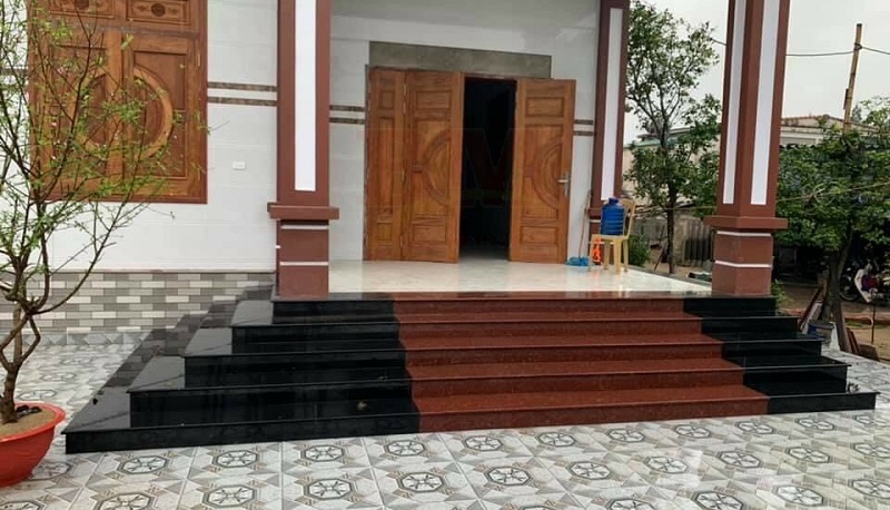 thi cong bac tam cap da hoa cuong 1 Bậc tam cấp ốp đá tự nhiên