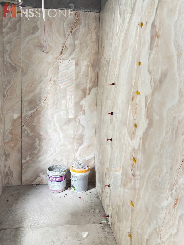 Ứng dụng của gạch ốp tường khổ lớn