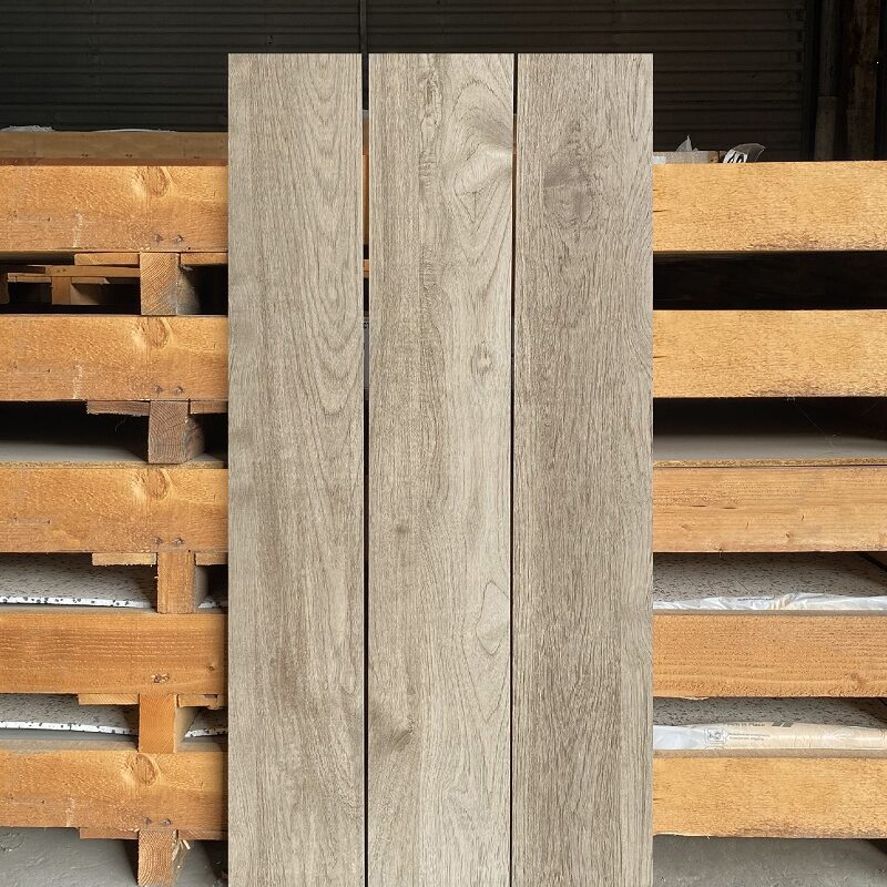 CRV ALDER OLIVE CARVING MATT 0112 (1)