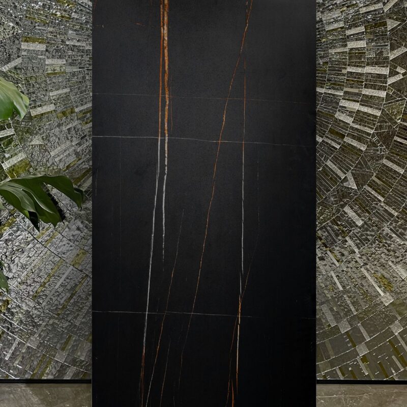 MAGIC BLACK ST LAURENT 800x1600 Microcid Carving Matt Preview