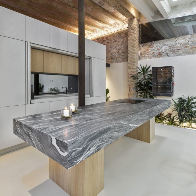 THESIZE SURFACES NEOLITH Almassora Castellón Spain