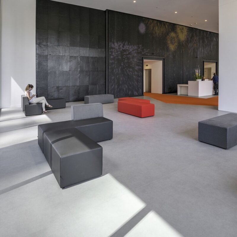 THESIZE SURFACES NEOLITH Almassora Castellón Spain