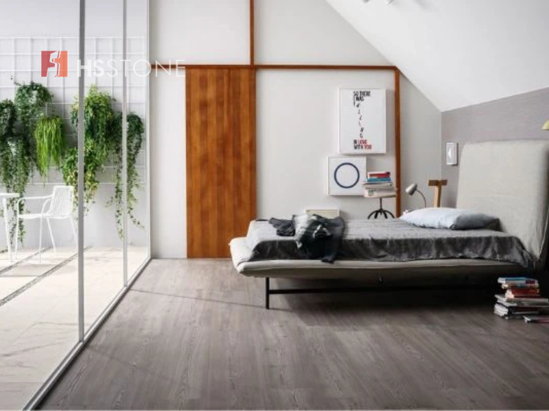 Chọn gạch lát nền vân gỗ tông màu xám