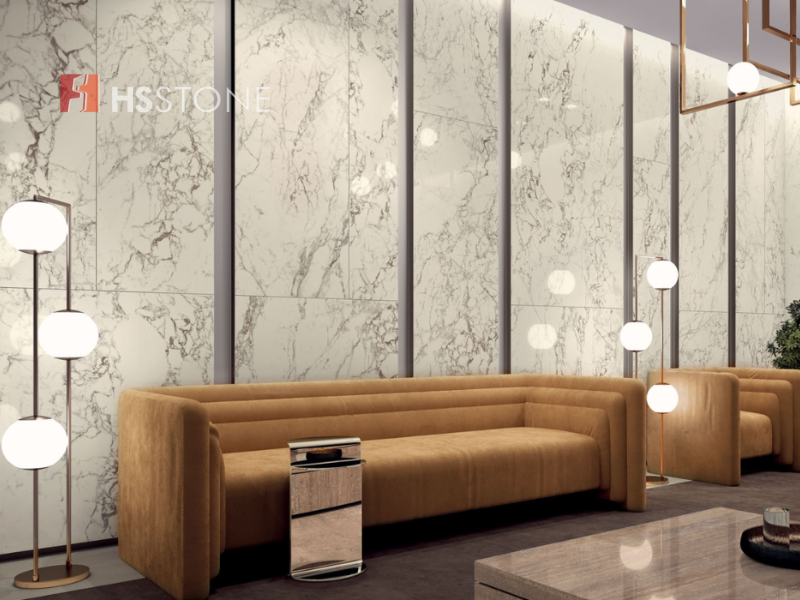 Sử dụng gạch ốp tường giúp chống thấm tốt khi trời nồm ẩm