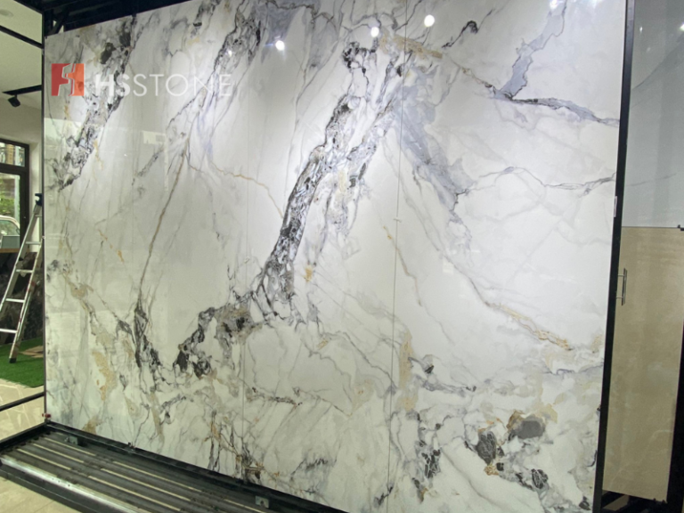 Gạch khổ lớn vân đá là loại gạch có kích thước lớn được in vân đá sắc nét