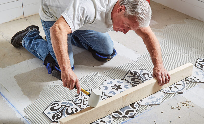 Thi công gạch ceramic và gạch kích thước nhỏ