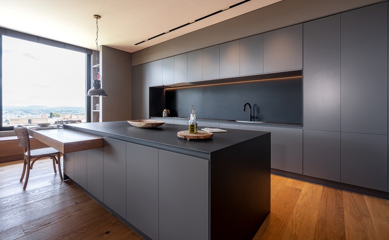 da ascale grum black 4